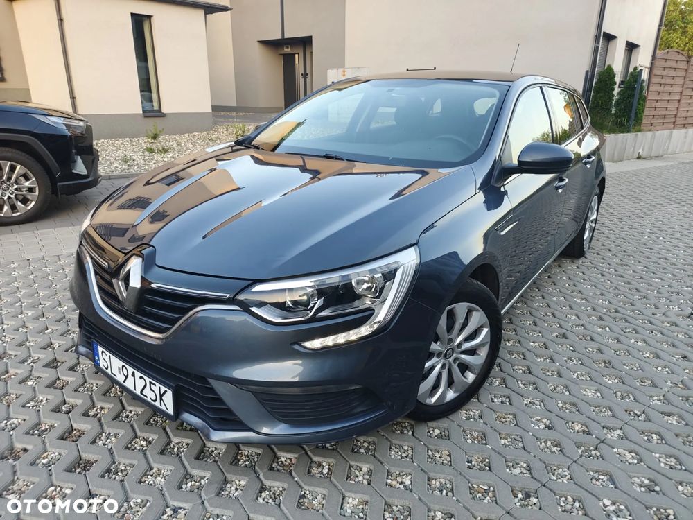Renault Megane TCe 115 GPF LIMITED - 12