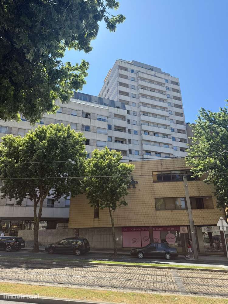 Apartamento T2 Venda em Mafamude e Vilar do Paraíso,Vila Nova de Gaia - Grande imagem: 3/10