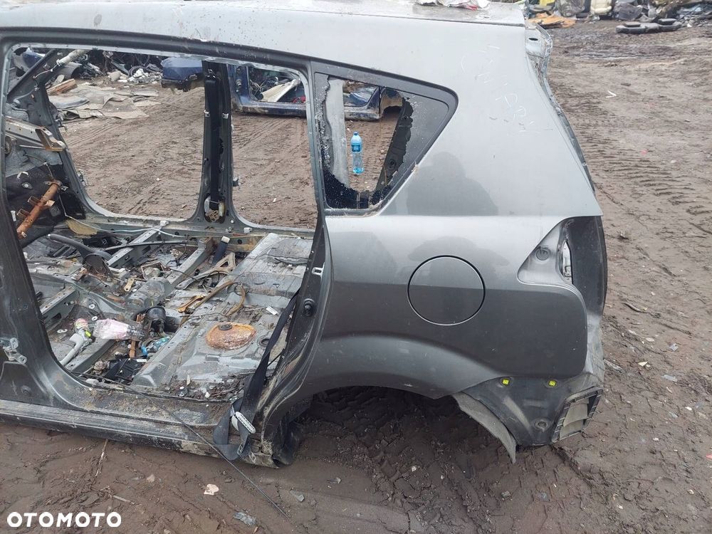 ĆWIARTKA BŁOTNIK LEWY TYŁ TOYOTA COROLLA VERSO II 1C3 - 1