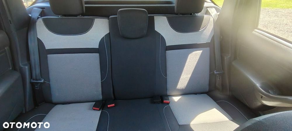 Dacia Duster 1.2 TCe Comfort - 14