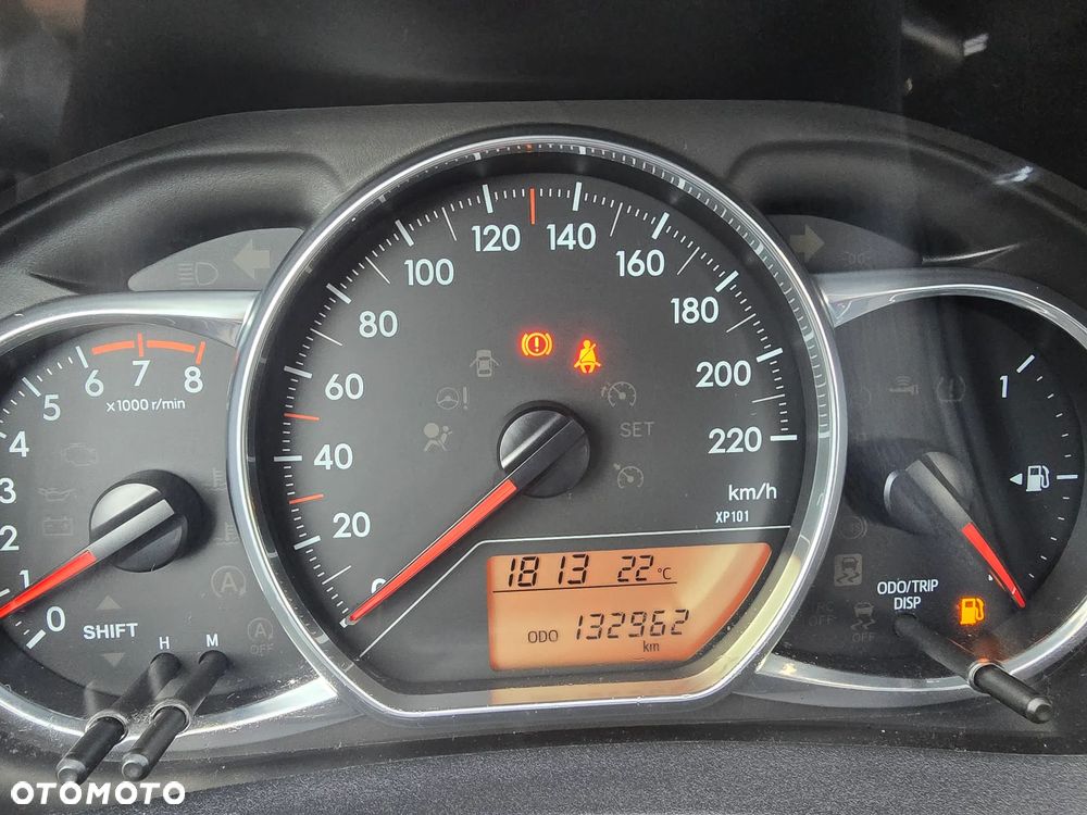 Toyota Yaris 1.33 Selection Vibe - 21