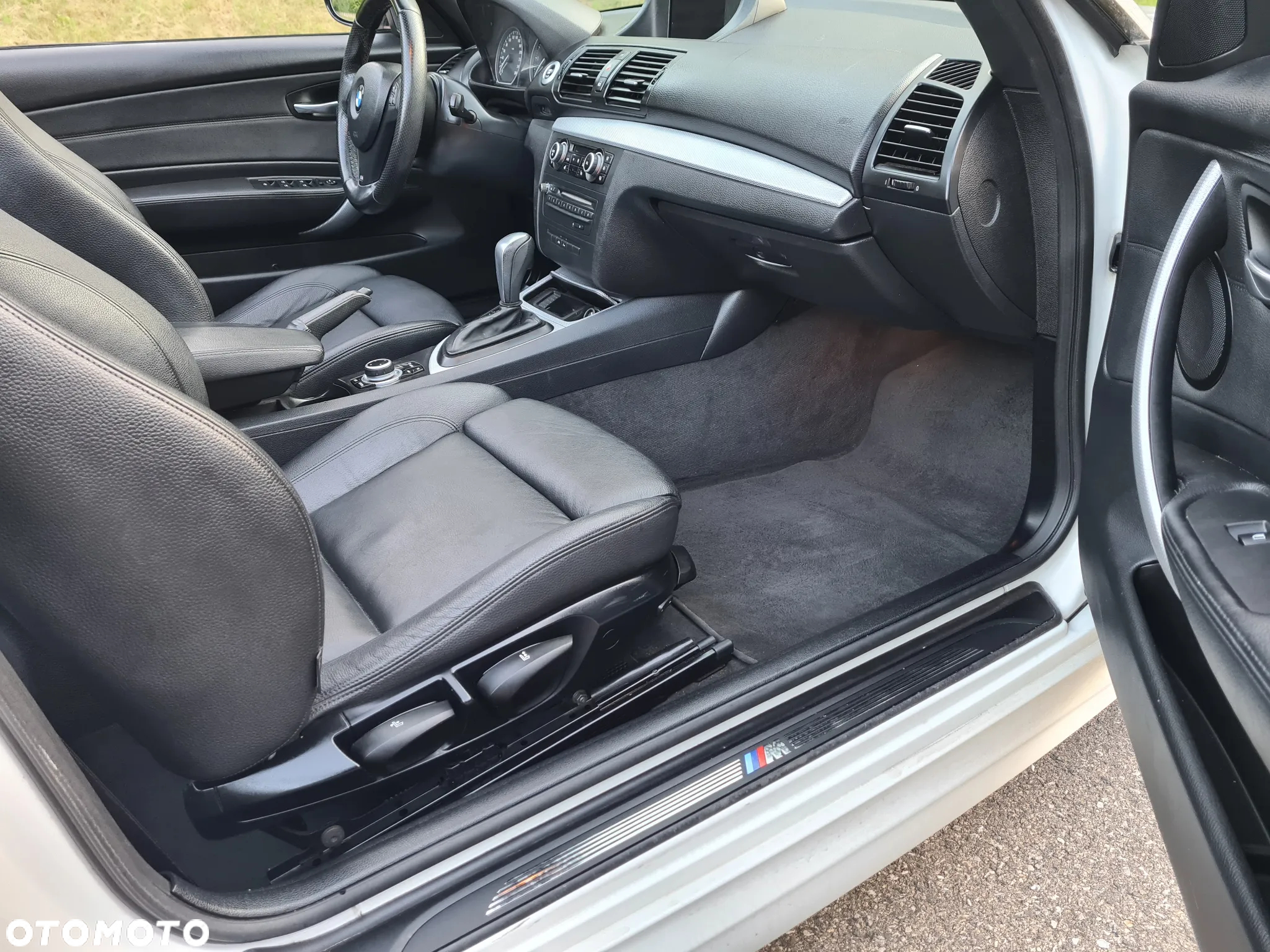 BMW Seria 1 120d DPF Edition Sport - 16