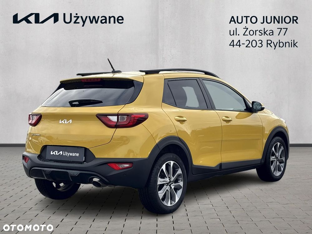 Kia Stonic 1.0 T-GDI MHEV L - 6