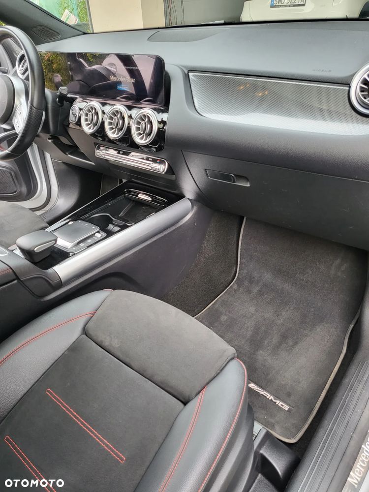 Mercedes-Benz GLA 220 d 4Matic 8G-DCT AMG Line - 28