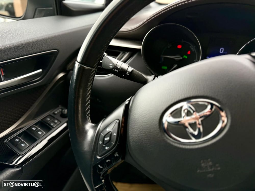 Toyota C-HR 1.8 Hybrid Exclusive - 18