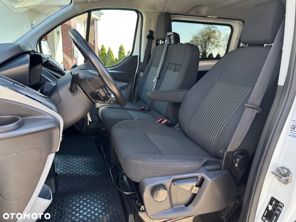 Ford Transit Custom 310 L2H1 Limited - 11