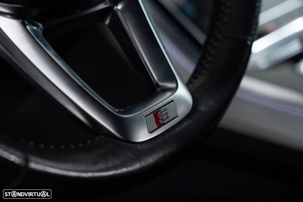 Audi Q8 50 TDI quattro Tiptronic - 27