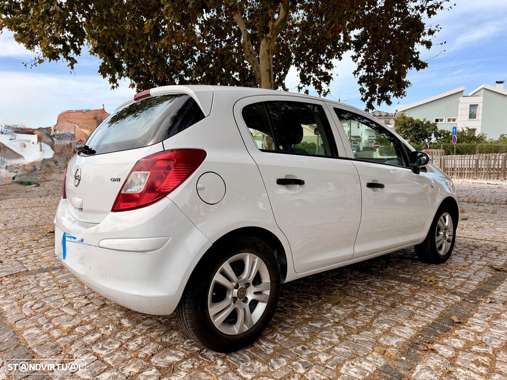 Opel Corsa - 4