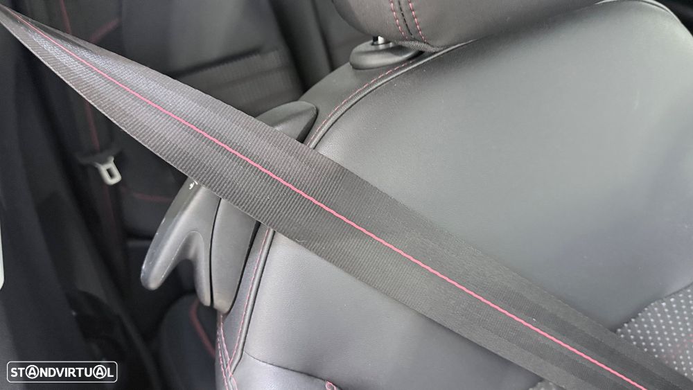 Peugeot 208 1.2 PureTech GT Line - 26