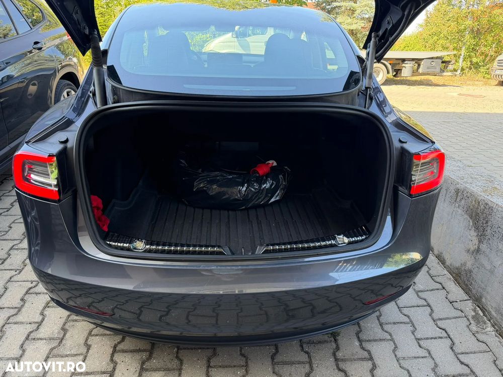 Tesla Model 3 Long Range AWD Premium - 5