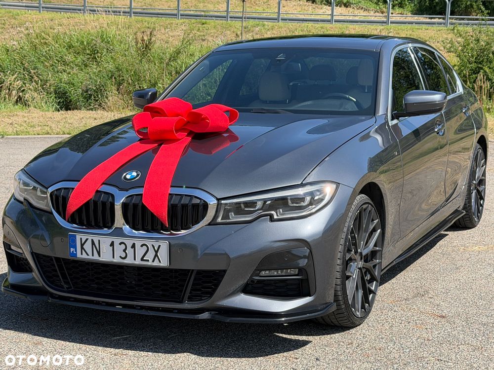 BMW Seria 3 330i xDrive M Sport - 4