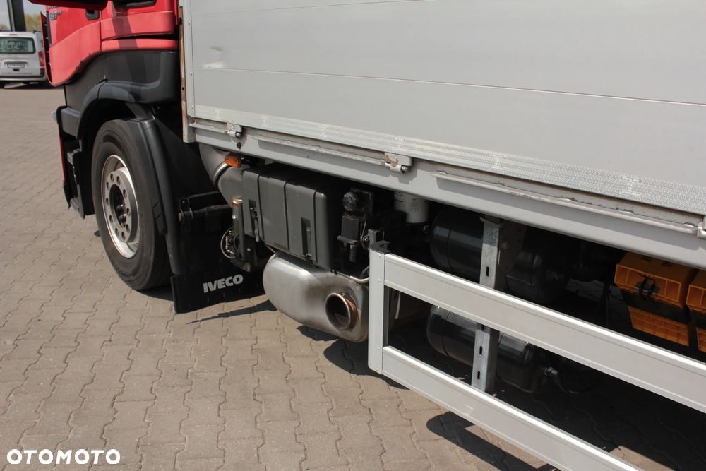 Iveco 460 side construcion with Crane - 16