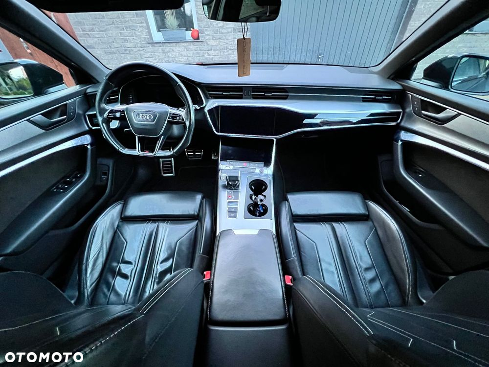 Audi A6 - 8