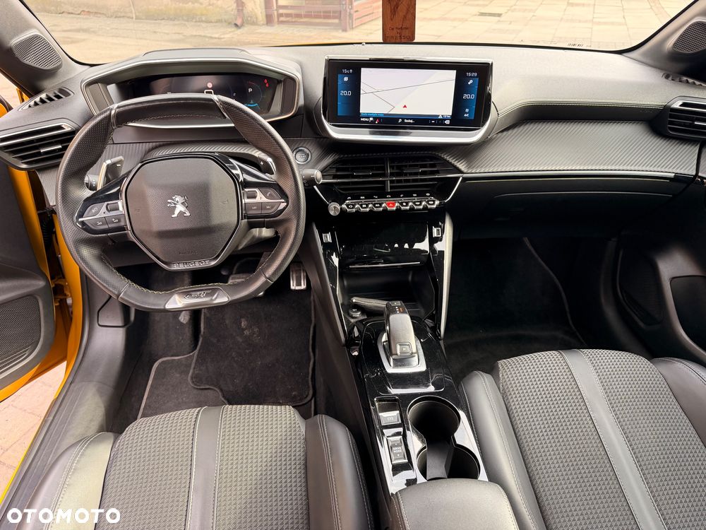 Peugeot 208 PureTech 130 EAT8 GT - 7