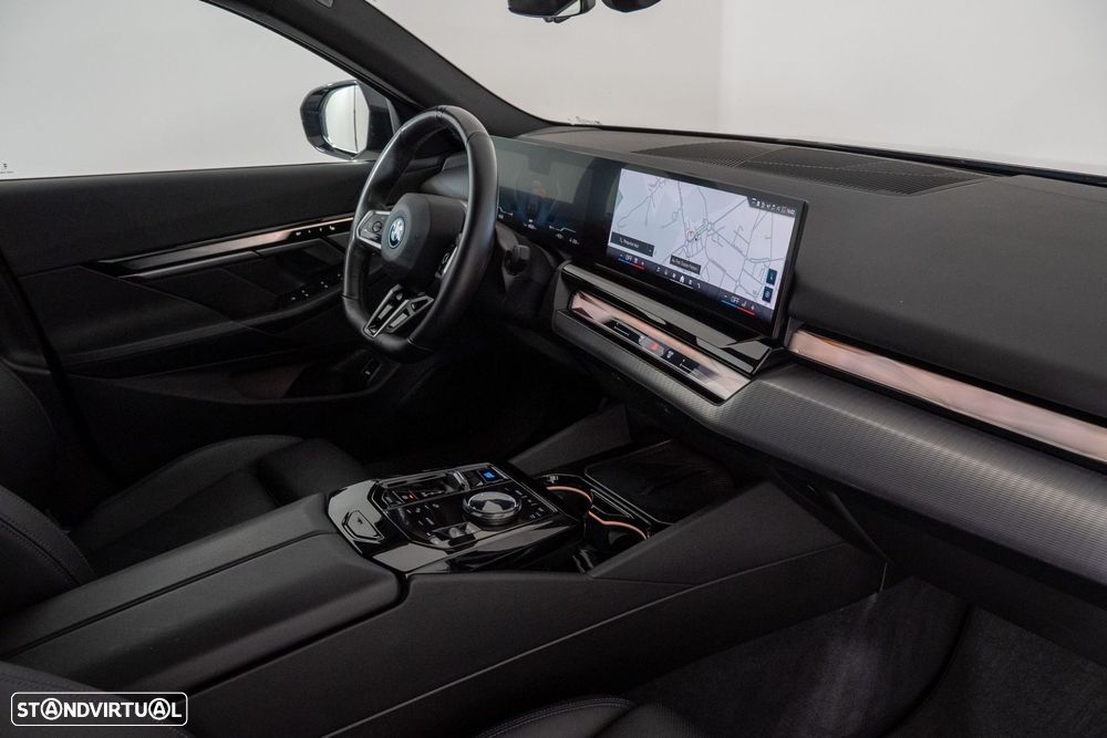 BMW i5 eDrive40 Pack Desportivo M - 5