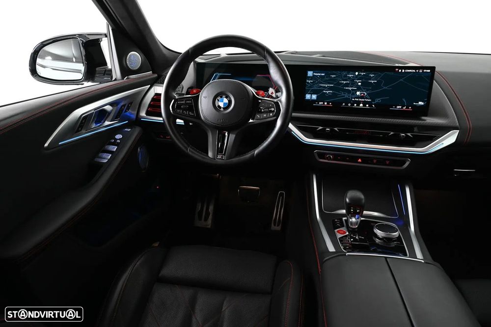BMW XM Label Red - 23