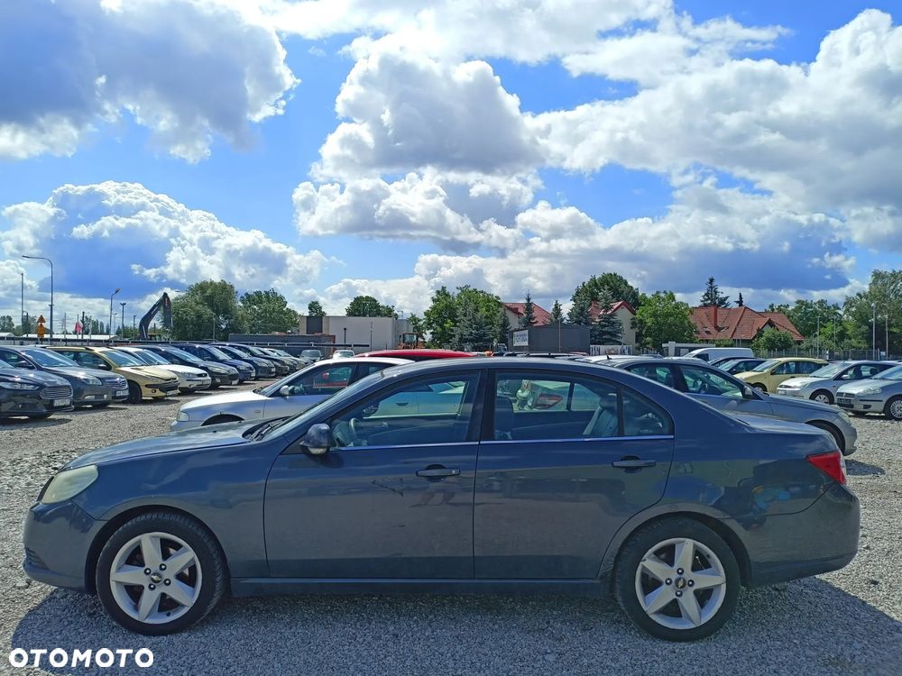 Chevrolet Epica 2.0 LS - 2