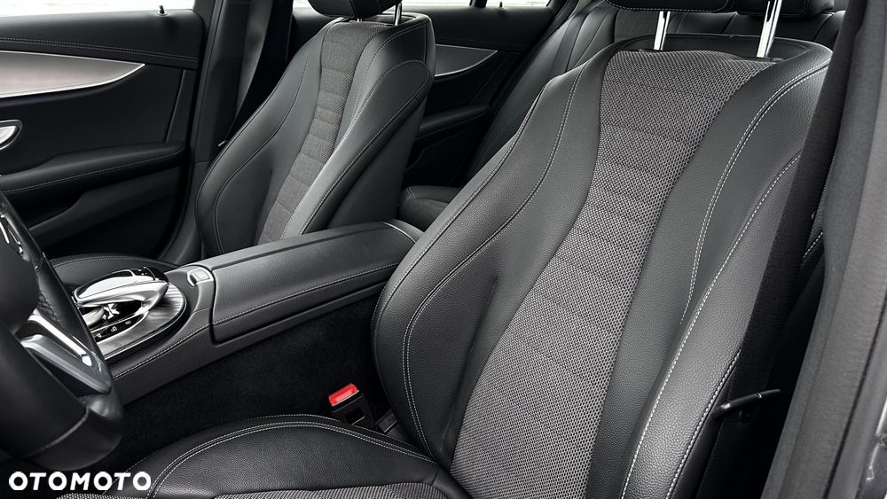 Mercedes-Benz Klasa E - 12