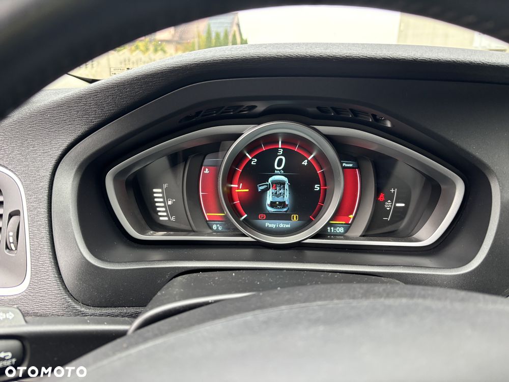 Volvo V40 - 12