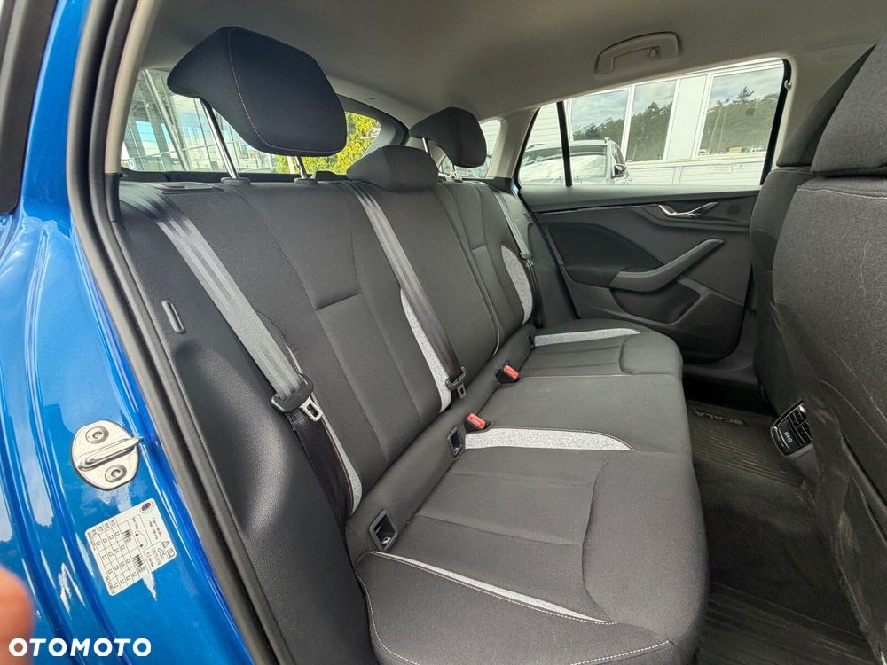 Skoda Scala 1.0 TSI Drive DSG - 17