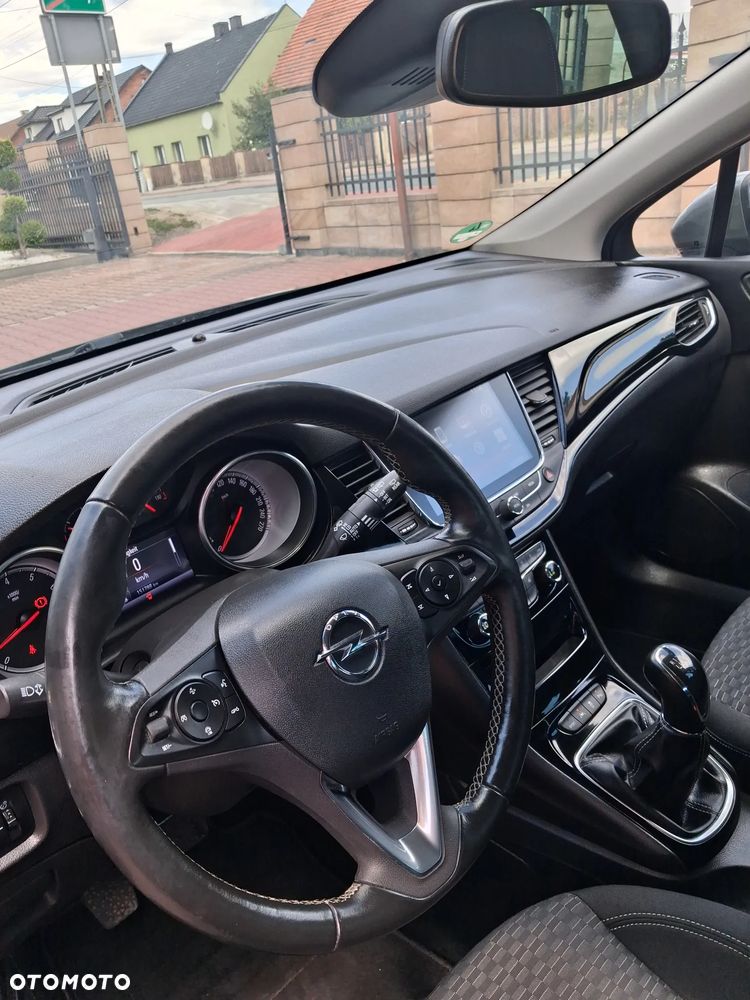 Opel Astra - 11