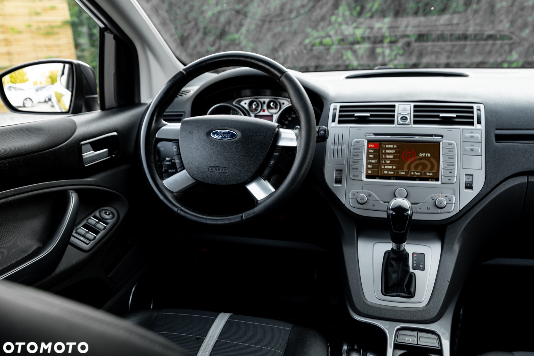 Ford Kuga 2.5 Titanium - 29
