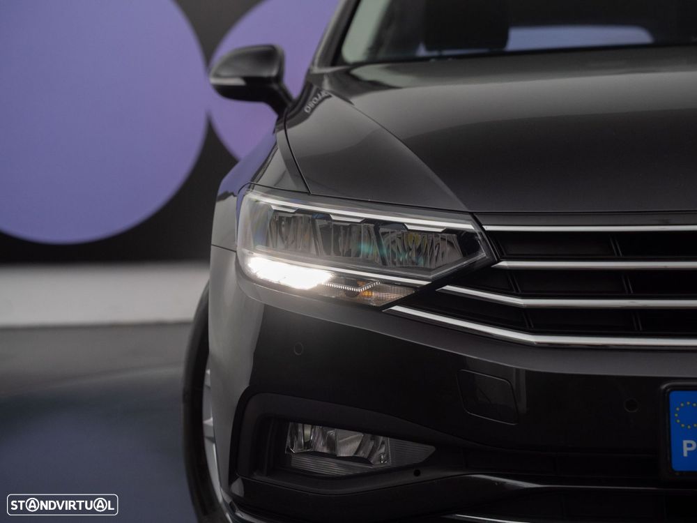 VW Passat Variant 2.0 TDI Business DSG - 10