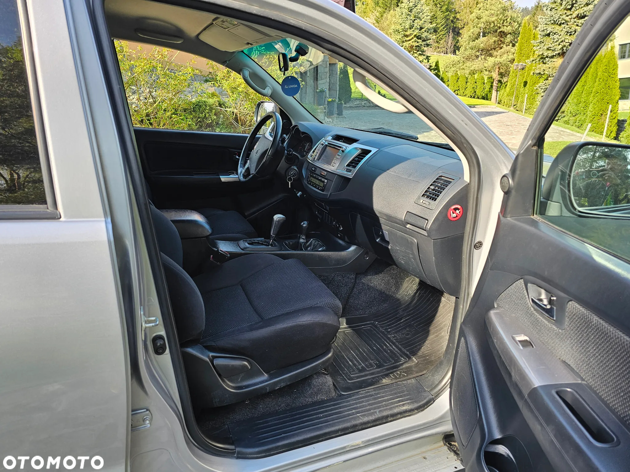 Toyota Hilux 3.0 D-4D Invincible - 16