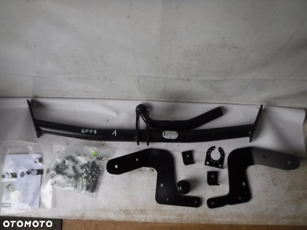 peugeot 2008 13r- hak holowniczy nowy brink - 1