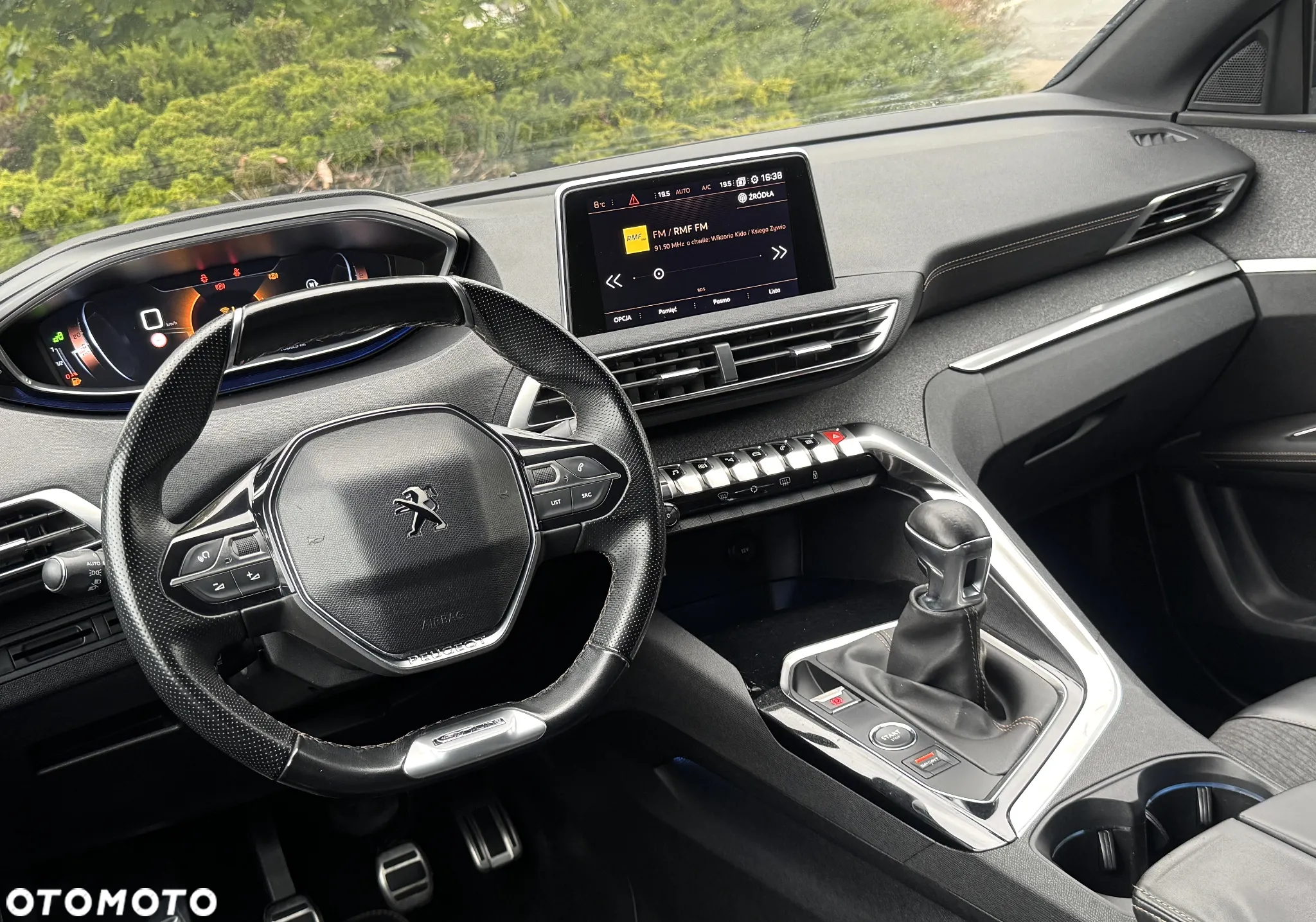 Peugeot 3008 1.6 BlueHDi Allure S&S - 15