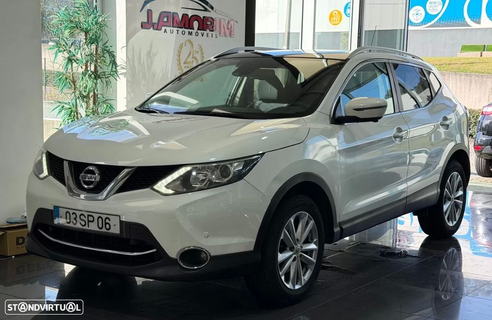Nissan Qashqai - 1