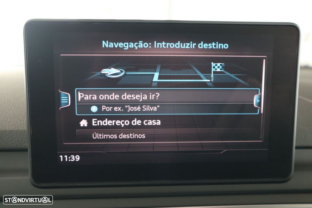 Audi A4 Avant 2.0 TDI S tronic - 32