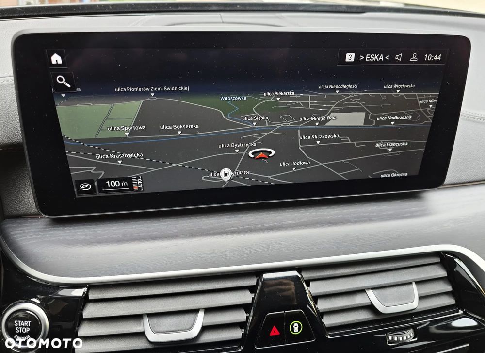 BMW Seria 5 530i mHEV Luxury Line sport - 24