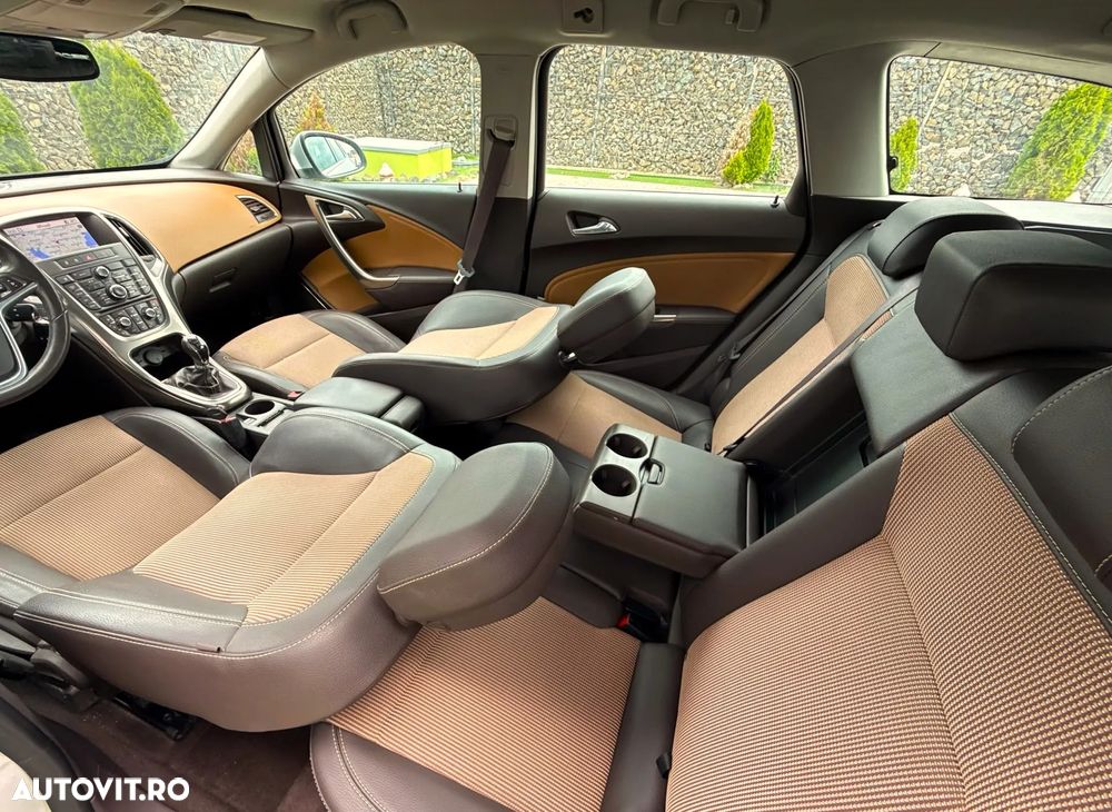 Opel Astra - 22