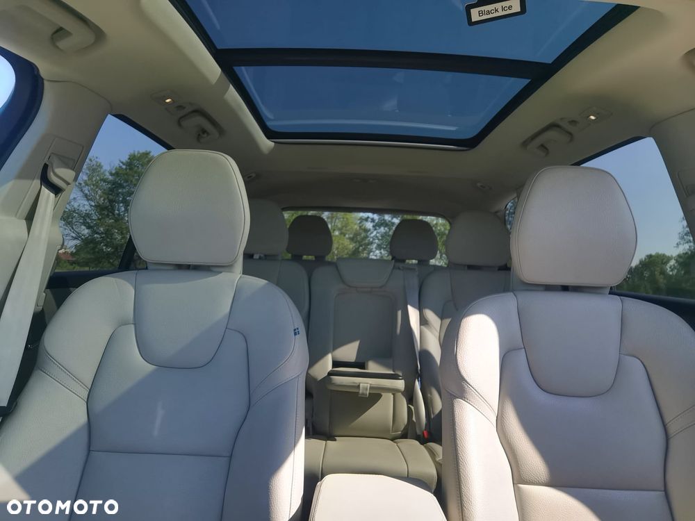 Volvo XC 90 - 27