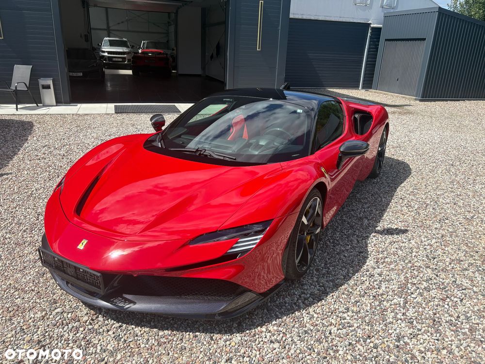 Ferrari SF90 Stradale - 9