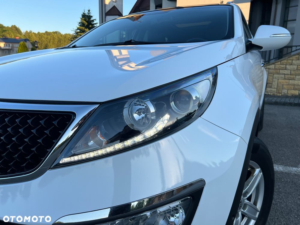 Kia Sportage 1.7 CRDI 2WD Dream-Team Edition - 38