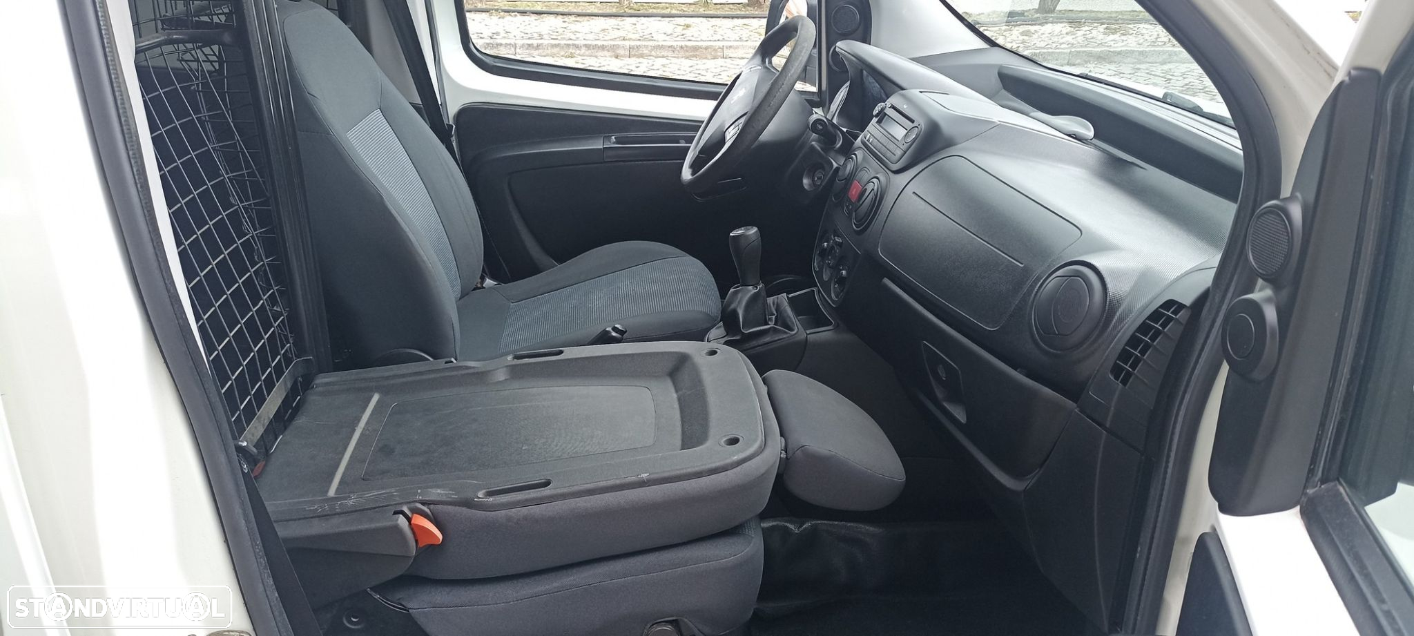Peugeot Bipper 1.3 HDi Pack CD Clim - 13