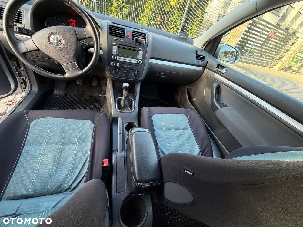 Volkswagen Golf 1.9 TDI Comfortline - 20