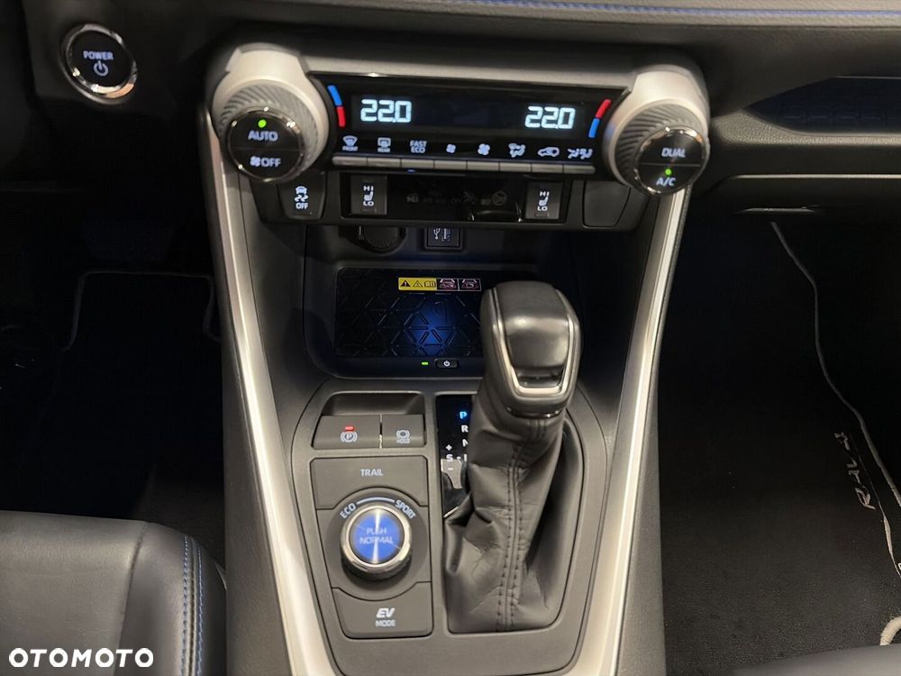 Toyota RAV4 2.5 Hybrid Selection 4x4 - 19