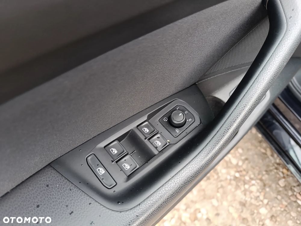 Volkswagen Passat 1.5 TSI EVO Business DSG - 18