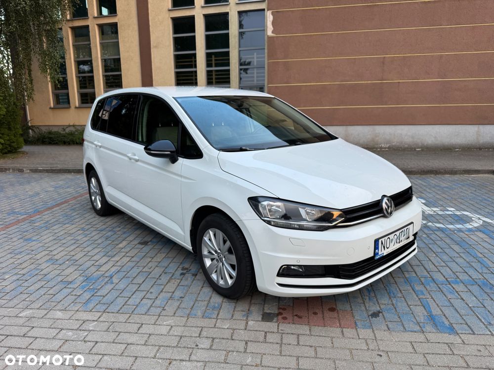 Volkswagen Touran 1.6 TDI SCR BlueMotion Technology Comfortline - 10