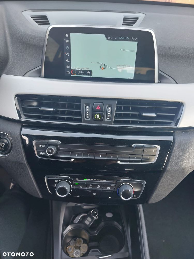 BMW X1 sDrive18i Advantage - 22