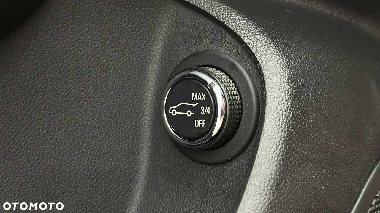 Opel Insignia 2.0 CDTI Elegance S&S - 28