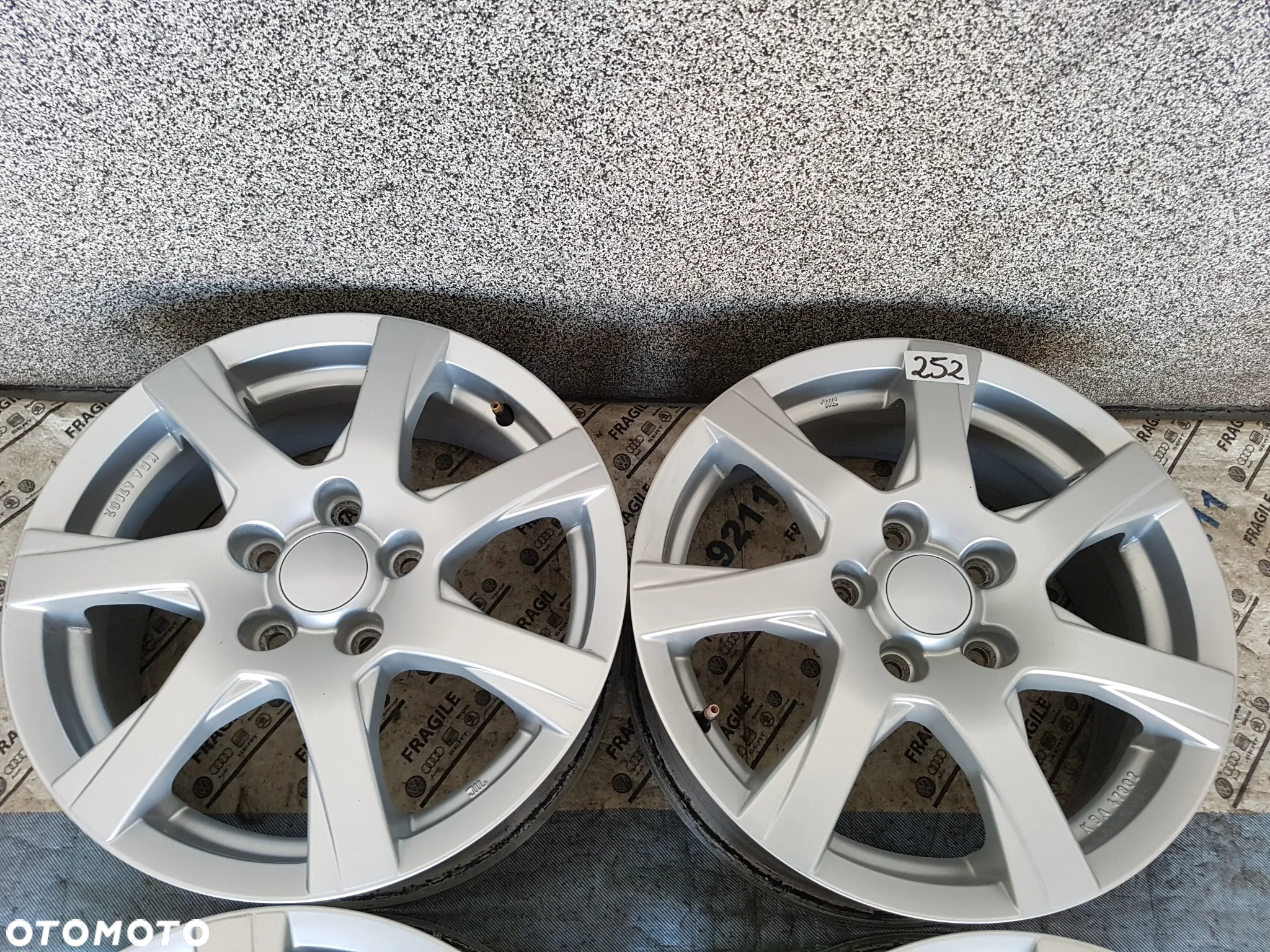 FELGI ALU VW GOLF V VI VII TOURAN T-ROC CADDY SKODA OCTAVIA 5x112 6,5JX16 ET50 - 3