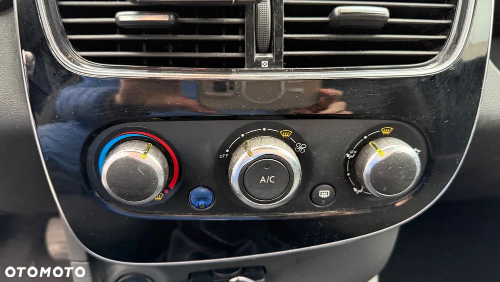 Renault Clio - 18