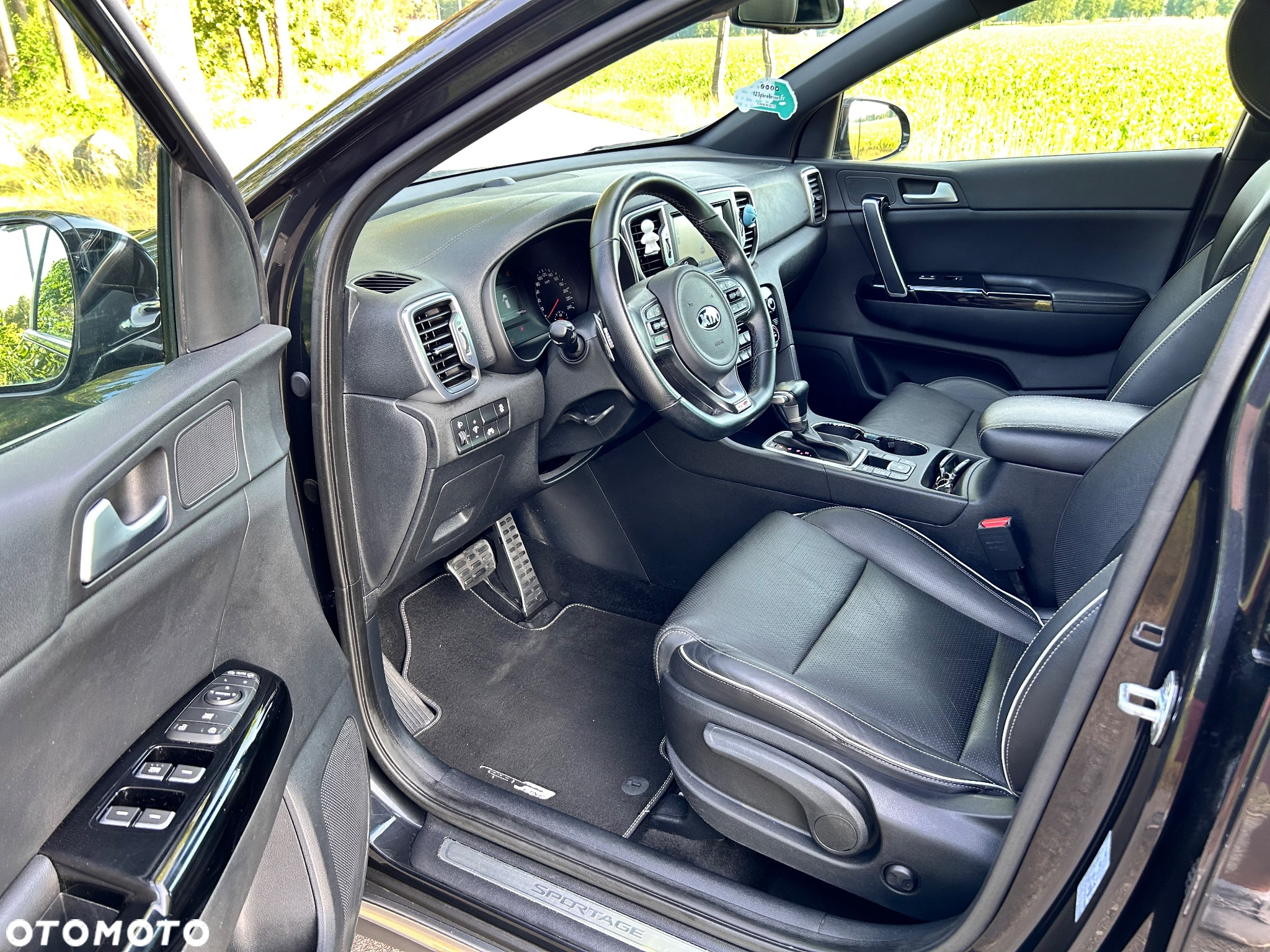 Kia Sportage 2.0 CRDI 4WD Automatik Spirit - 16