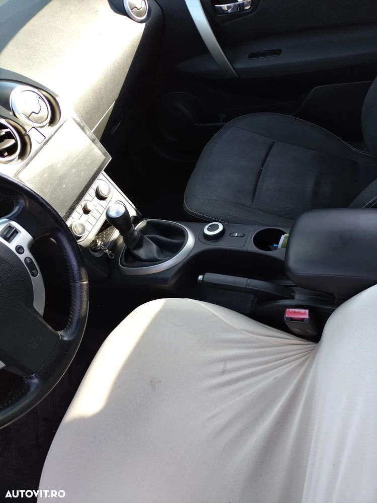 Nissan Qashqai+2 - 7