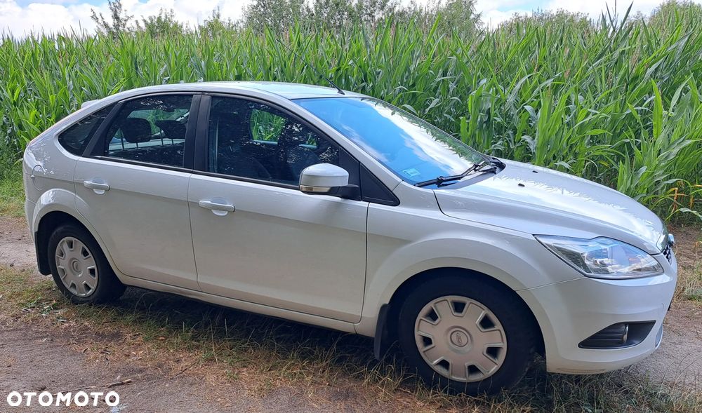 Ford Focus 1.6 Silver X EU5 - 1