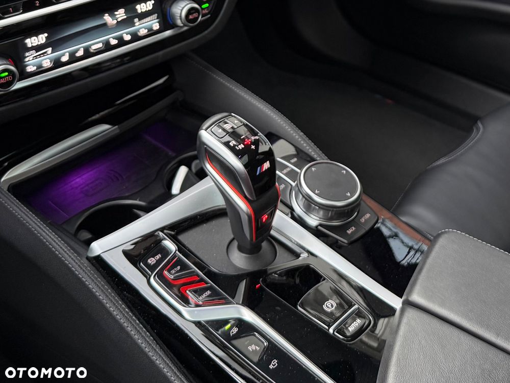 BMW M5 Standard - 29